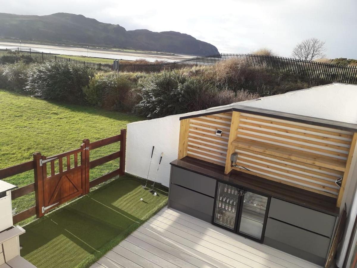 Holiday home 3 Bedroom Sea View House Ll31 *